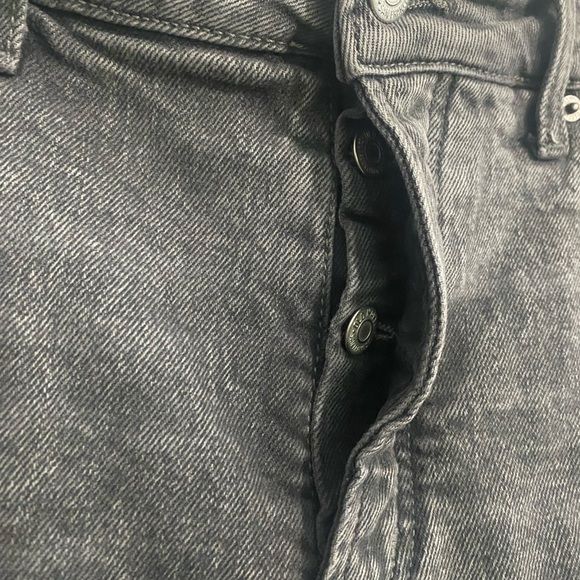 Old Navy High Rise straight leg acid wash black jeans size 14 - Picture 7 of 7